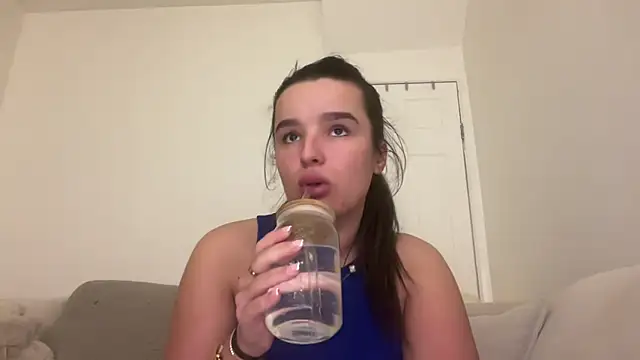 maisiesmithx online show from January 22, 2025, 9:10 pm