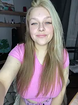 Snapshot of angel_stella chatting on January 4, 2025, 8:37 pm angel stella online show from January 4, 2025, 8:37 pm