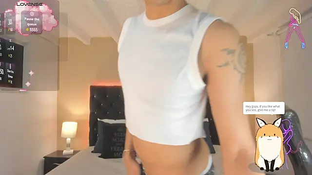 Dark hairy  online show from March 6, 2025, 3:24 am