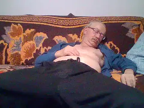 loverboyxxx69 online show from February 14, 2025, 10:25 pm