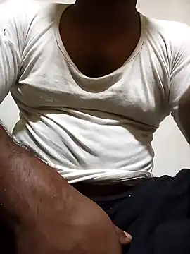 Snapshot of Nogeris20 chatting on January 23, 2025, 4:37 pm Nogeris20 online show from January 23, 2025, 4:37 pm