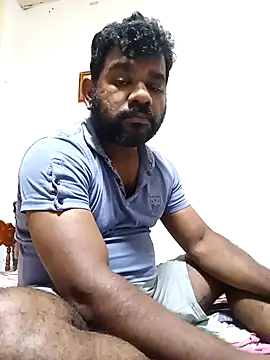 Snapshot of Nogeris20 chatting on September 17, 2025, 5:36 pm Nogeris20 online show from September 17, 2025, 5:36 pm