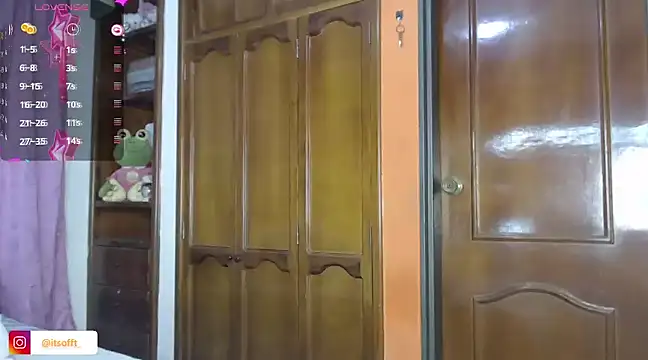 cuttebabe  online show from January 14, 2025, 12:11 am