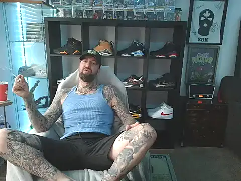 Beardedtattood online show from September 10, 2025, 12:16 pm