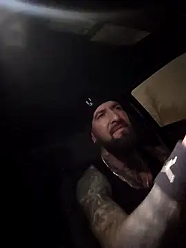 Beardedtattood online show from December 4, 2025, 3:05 am