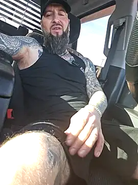 Beardedtattood online show from May 15, 2026, 11:39 am