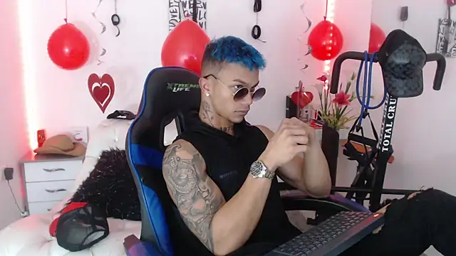 Leonard Price online show from February 16, 2025, 3:04 am