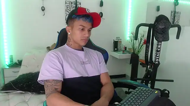 Leonard Price online show from February 24, 2025, 3:02 am