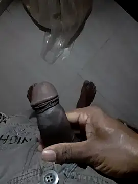 SuranSexy33 online show from January 5, 2025, 5:20 pm