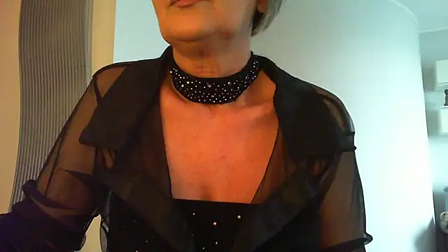   Angel78   online show from November 30, 2025, 1:37 pm