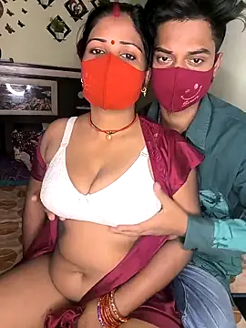 Indian Lust Couple online show from February 19, 2025, 6:10 pm