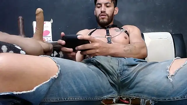 ethasteban27 online show from November 10, 2025, 10:25 am