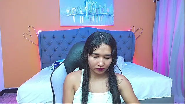 aliceroma online show from February 5, 2025, 2:37 pm