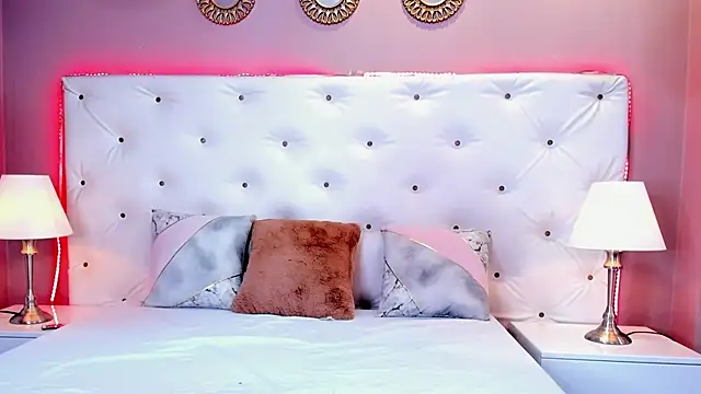 Violet Grace online show from February 15, 2025, 12:04 am