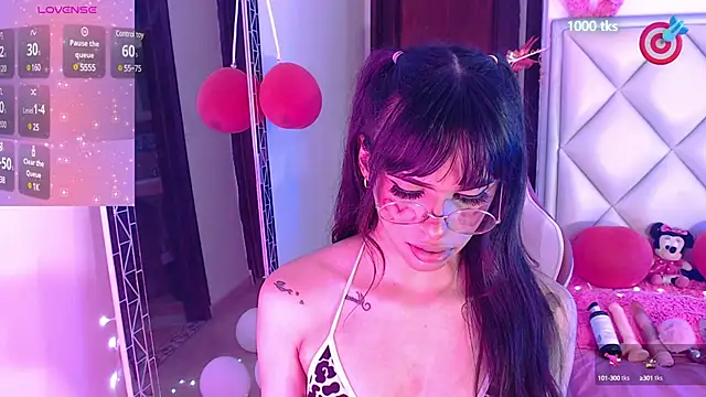 DannaDooll99 online show from February 23, 2025, 2:04 pm