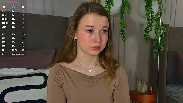 MichelleHaynes online show from March 1, 2025, 2:44 pm