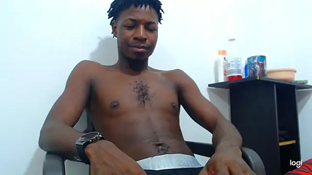 Snapshot of jaycolinss chatting on April 29, 2026, 3:27 pm jaycolinss online show from April 29, 2026, 3:27 pm