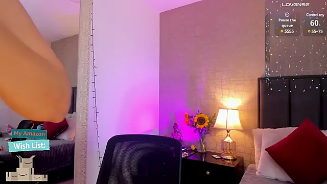 Mariana c1 online show from February 28, 2025, 2:20 pm