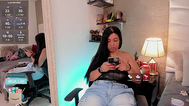 Snapshot of Mariana_c1 chatting on May 14, 2026, 3:08 pm Mariana c1 online show from May 14, 2026, 3:08 pm