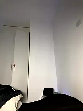 AgnesCampp online show from September 17, 2025, 7:26 pm