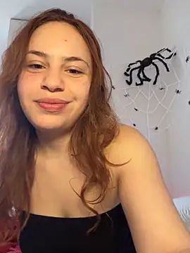 AgnesCampp online show from October 17, 2025, 6:54 pm