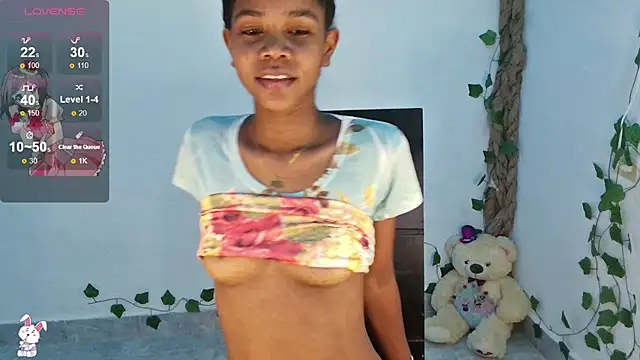 Luciia cute online show from March 11, 2025, 6:43 am