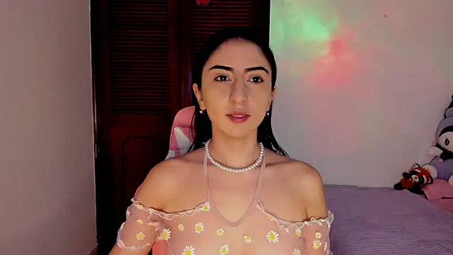 gabyye capprins online show from March 5, 2025, 7:17 pm