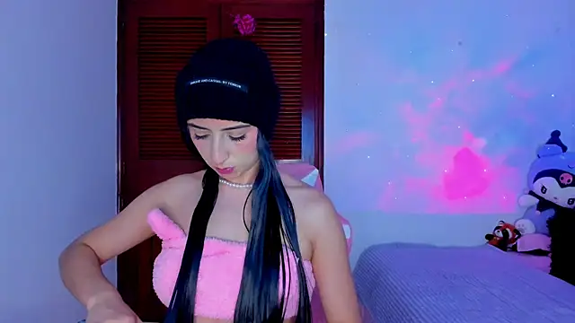 gabyye capprins online show from March 6, 2025, 10:15 pm