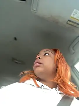 Jayhoney25 online show from October 27, 2025, 4:00 pm