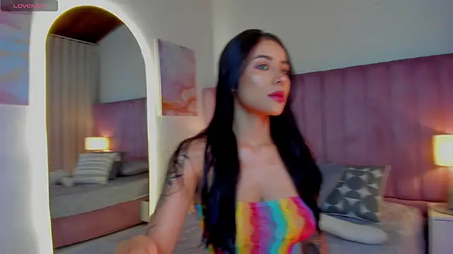 SweetGirl       online show from December 2, 2025, 9:36 am