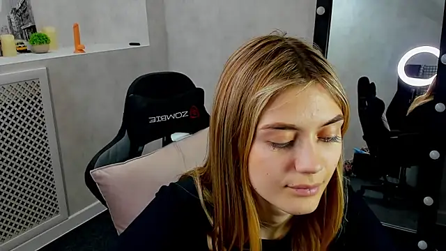 Cherry Price online show from December 20, 2024, 9:43 am