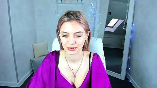 Cherry Price online show from February 12, 2025, 3:18 am