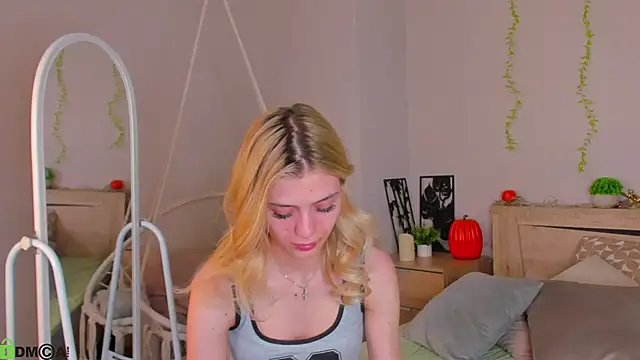 Cherry Price online show from June 7, 2026, 10:46 pm