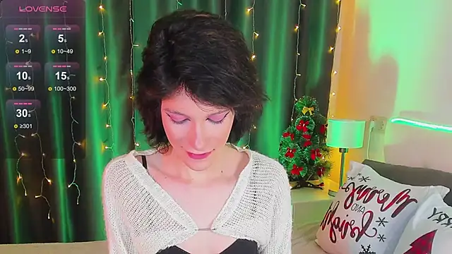 Kolette Gray online show from December 5, 2024, 4:01 pm