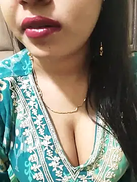 Snapshot of Sania-Love chatting on June 23, 2026, 2:42 am Sania-Love online show from June 23, 2026, 2:42 am