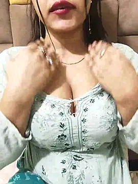 Snapshot of Sania-Love chatting on July 11, 2026, 2:03 am Sania-Love online show from July 11, 2026, 2:03 am