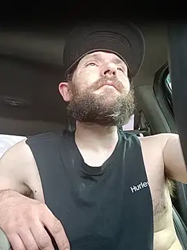 Spunwhiteboy1992 online show from May 25, 2026, 9:43 pm