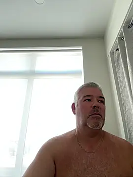 aarosteev2 online show from February 11, 2025, 6:33 pm