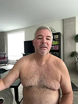 aarosteev2 online show from March 17, 2025, 4:22 pm