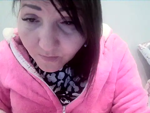 Snapshot of ClaireSunset chatting on May 14, 2026, 5:31 pm ClaireSunset online show from May 14, 2026, 5:31 pm