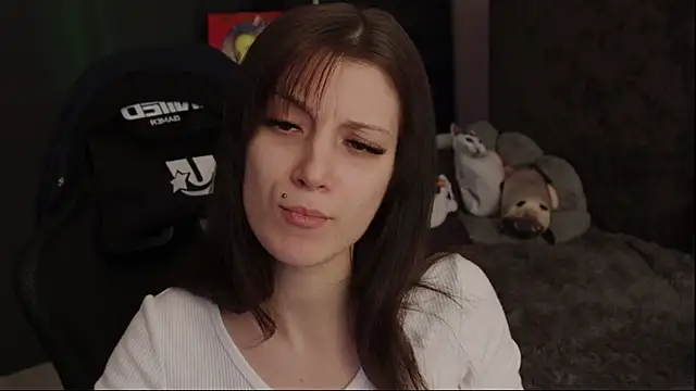 Kathleen Meow online show from December 6, 2024, 7:54 am