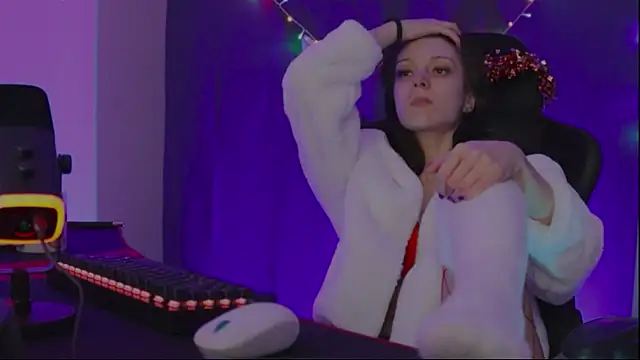 Kathleen Meow online show from December 25, 2024, 9:24 am