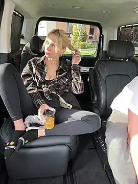 DonorDi online show from April 22, 2026, 2:07 pm