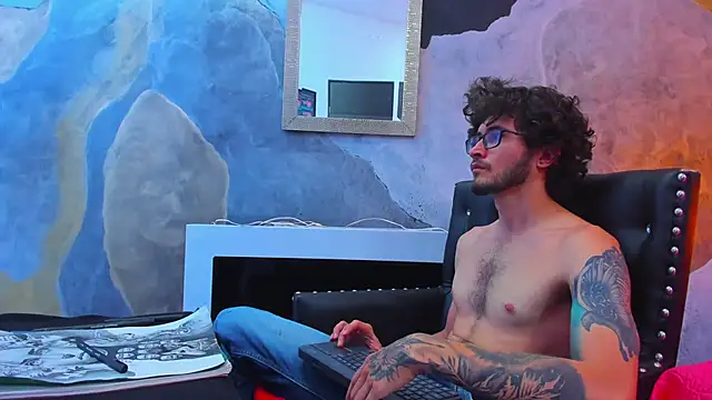 Loggan donnelly online show from December 26, 2024, 8:53 pm