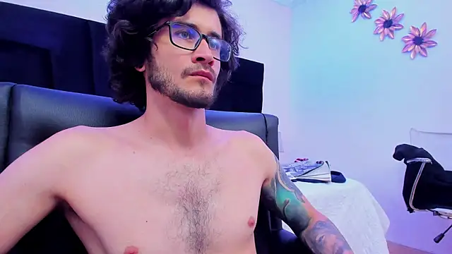 Loggan donnelly online show from January 24, 2025, 2:18 am