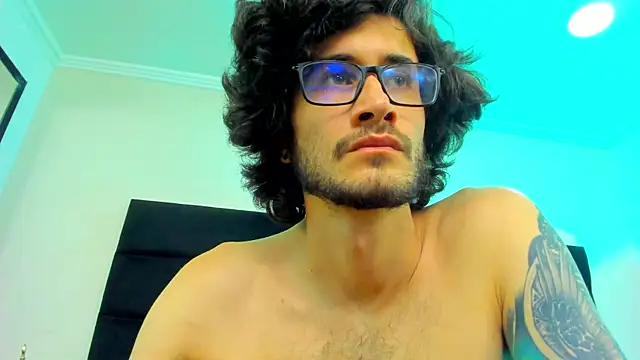 Loggan donnelly online show from February 13, 2025, 2:23 am