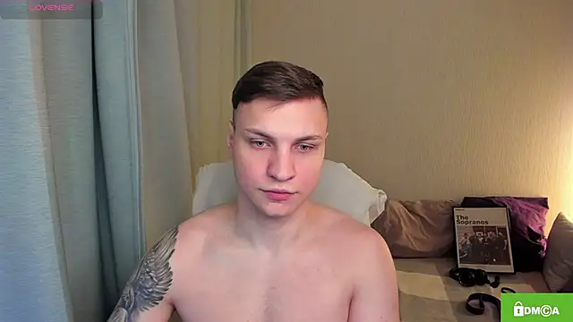 handsome guy01 online show from April 19, 2026, 6:10 pm