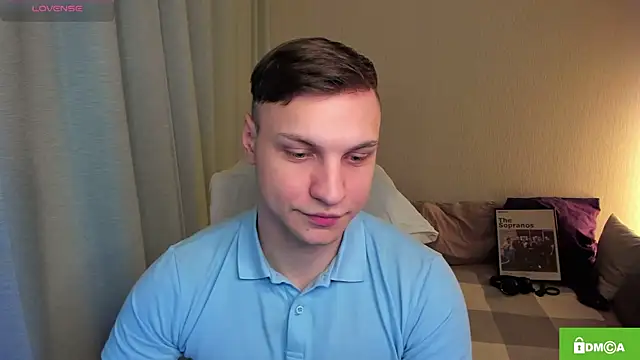 handsome guy01 online show from April 20, 2026, 6:31 pm