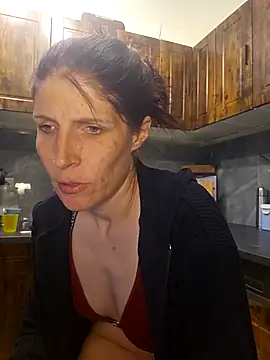 Lenchen  online show from April 4, 2026, 7:55 pm