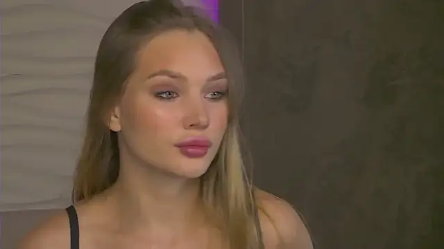 ViolaFlirt online show from March 23, 2025, 3:54 am